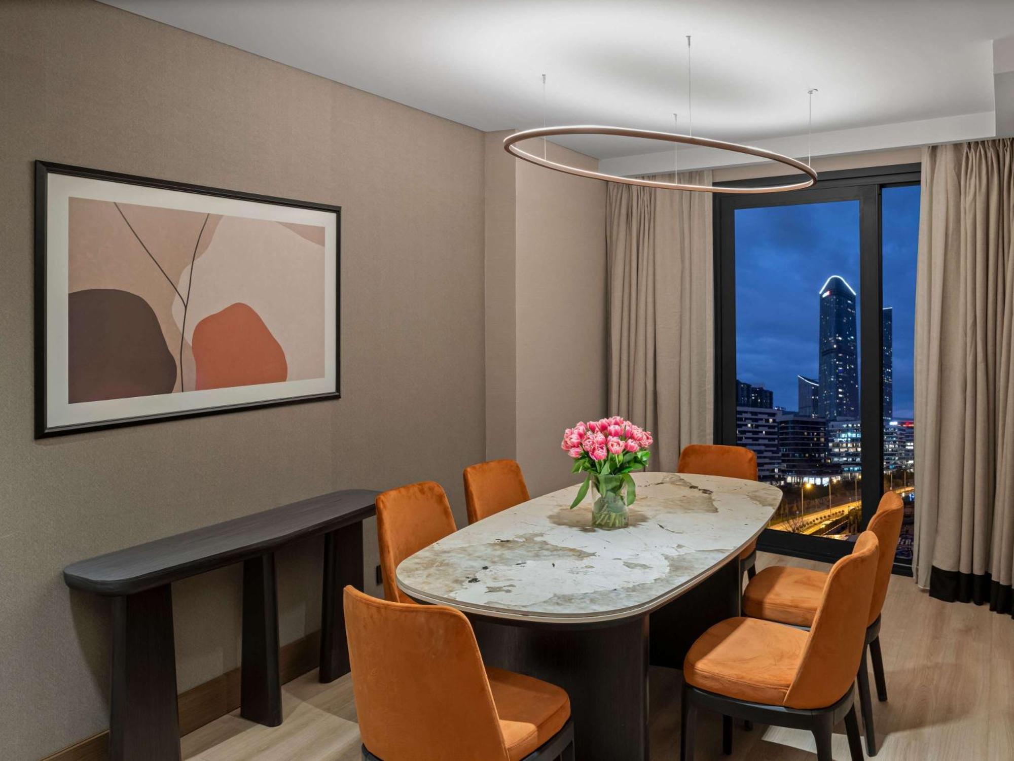 Moevenpick Living Istanbul Saklivadi Hotel ภายนอก รูปภาพ