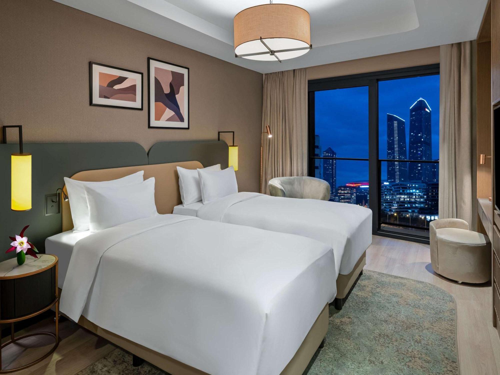Moevenpick Living Istanbul Saklivadi Hotel ภายนอก รูปภาพ